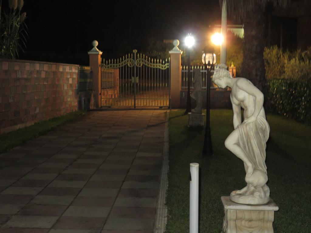 Отель Il Giardino Monticciolo Кастелламмаре-дель-Голфо Экстерьер фото